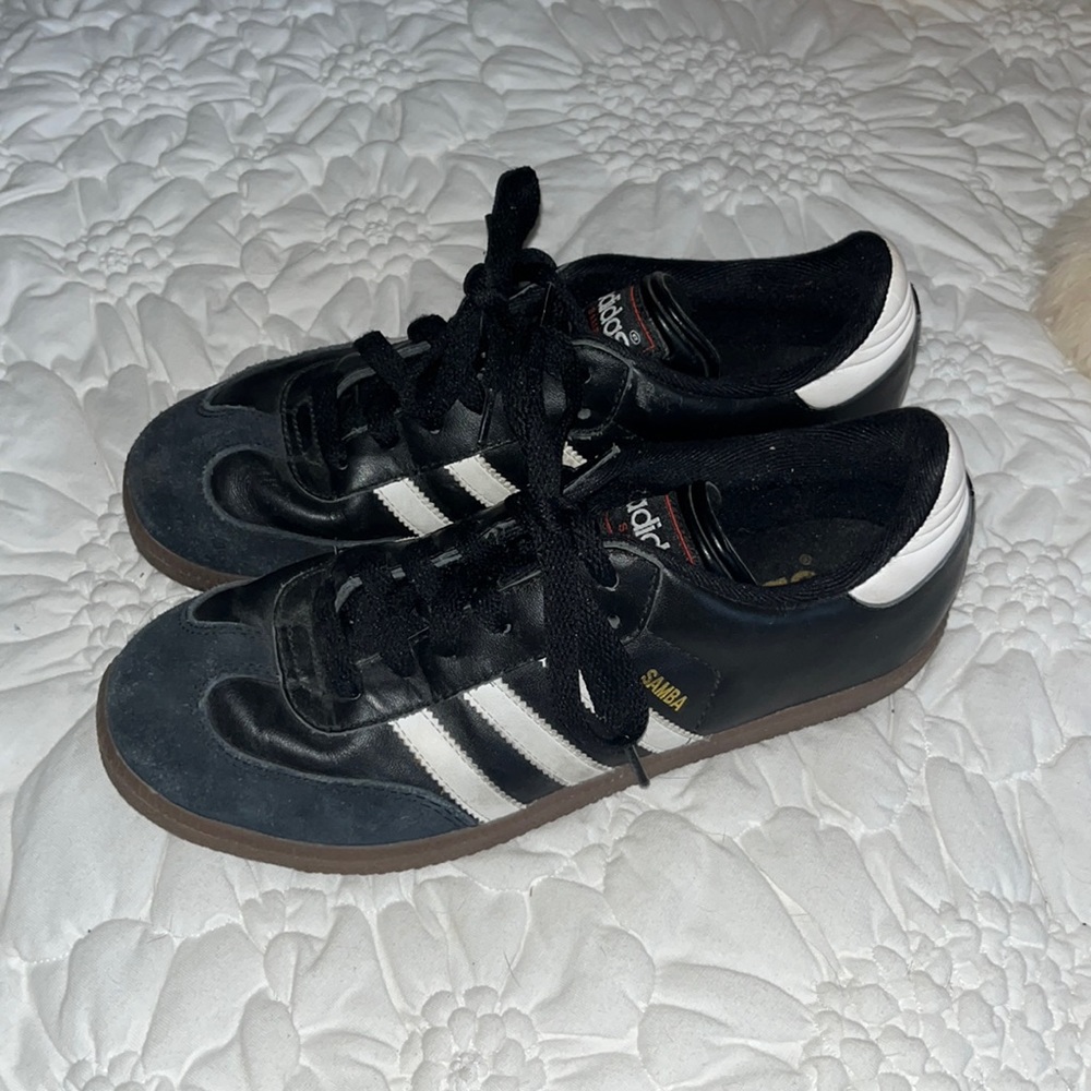 Adidas Sambas